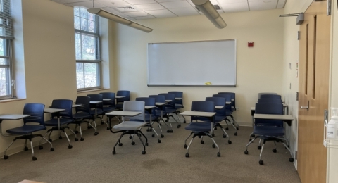 Pettee 109 Classroom