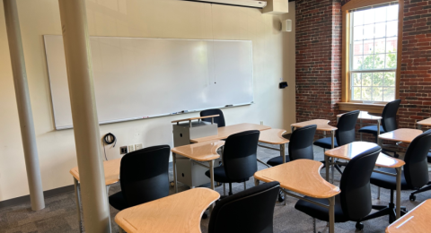 UNH Manchester 366 classroom