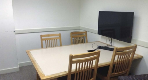 Dimond 123 room