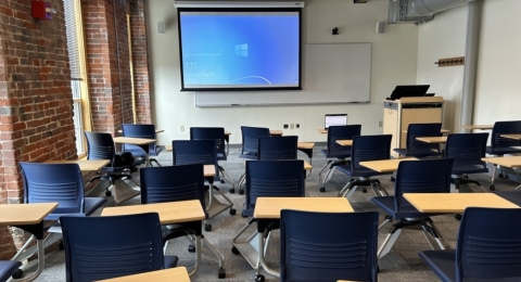 UNH Manchester 307 classroom