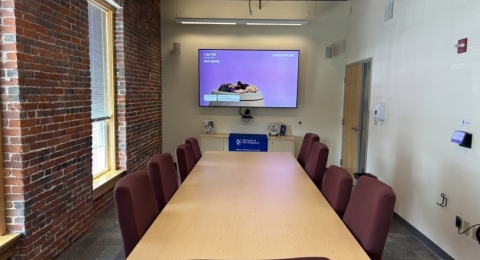 UNH Manchester 435 seminar room