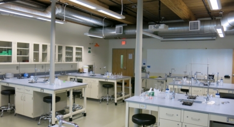 UNH Manchester 574 lab