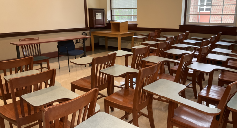 Murkland 118 Classroom