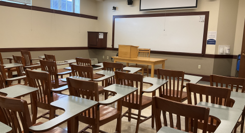 Murkland 201 Classroom