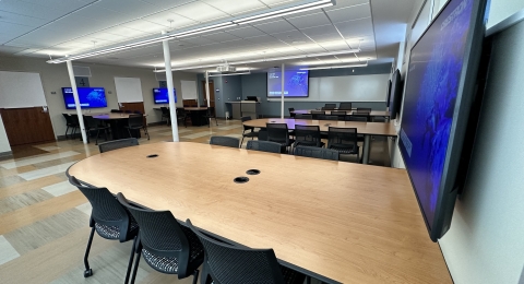 Hamilton Smith 105 Classroom