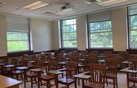 Murkland 118 classroom