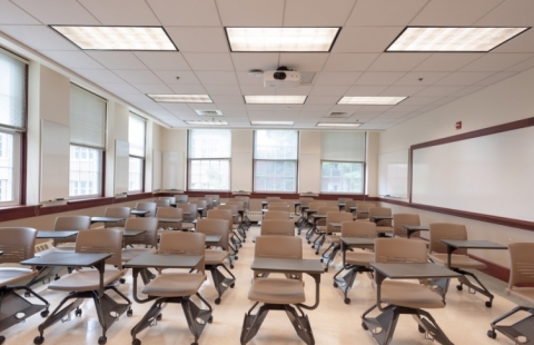 Murkland 202 classroom