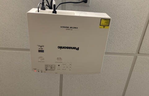 UNH Nesmith G13 classroom projector