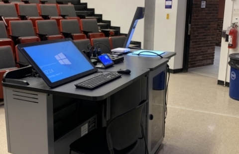 Parsons N104 podium
