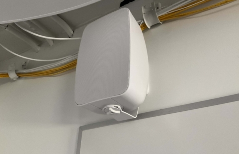 Spaulding Life Science Room projector