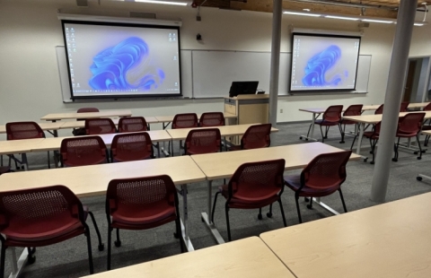 UNH Manchester 146 classroom