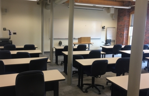 UNH Manchester 345 classroom