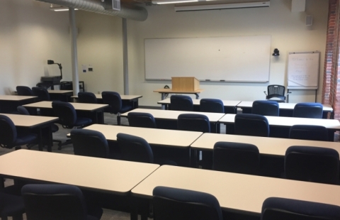 UNH Manchester 345 classroom