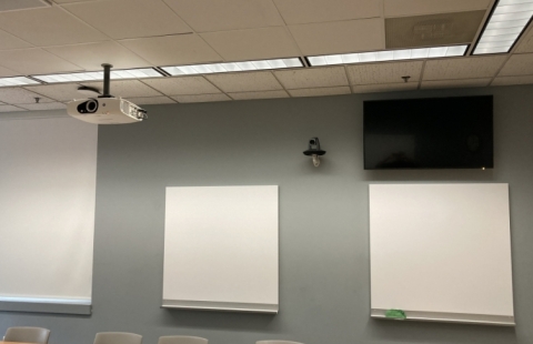 Law 202 classroom screens