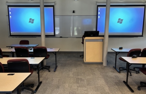 UNH Manchester 101 classroom equipment