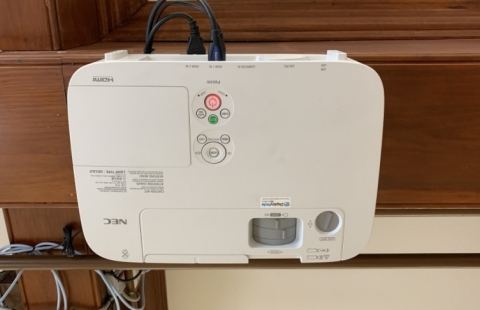 New Hampshire Hall G10 classroom equipment