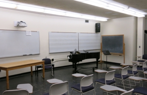 Paul Creative Arts Center (PCAC) M220 classroom