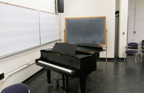 Paul Creative Arts Center (PCAC) M220 classroom piano