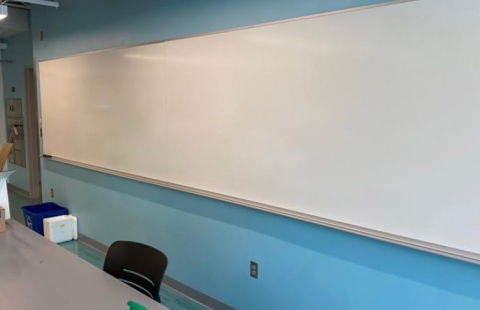 Spaulding Life Science 190 classroom