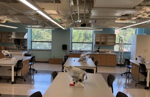 Spaulding Life Science 224 classroom