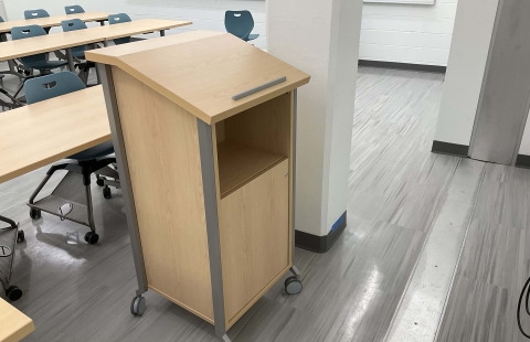 Spaulding Life Science G47 room podium