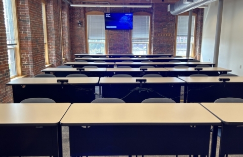 UNH Manchester 302 classroom