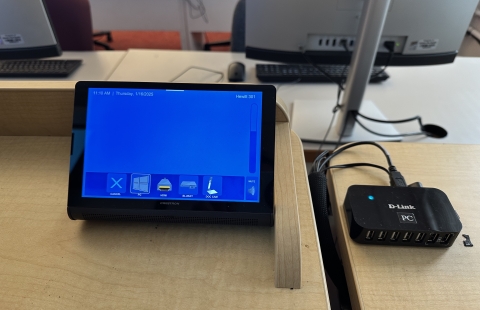 Hewitt 301 Touch Panel and USB Hub