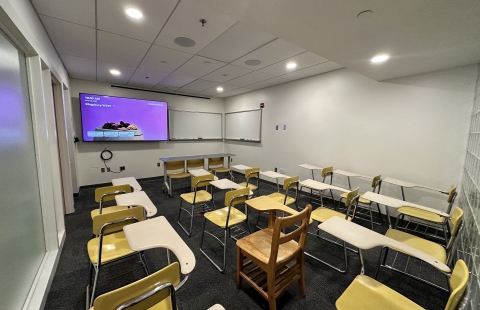 Kingsbury W389 Classroom