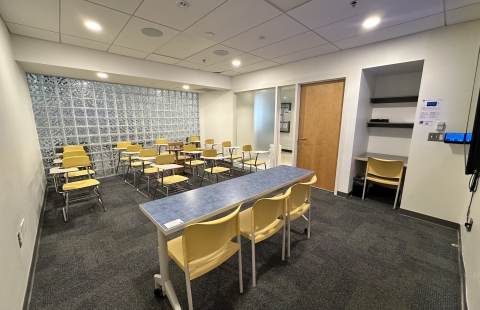 Kingsbury W389 Classroom