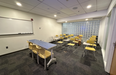 Kingsbury W389 Classroom