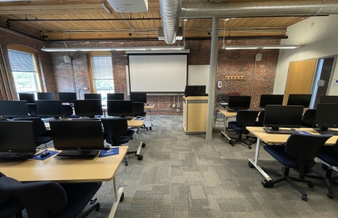 UNHM 376 Classroom