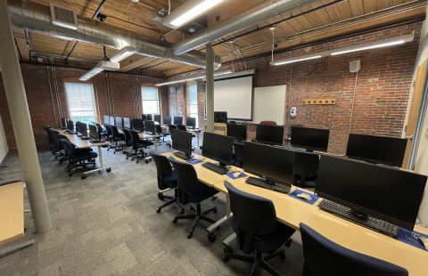 UNHM 376 Classroom