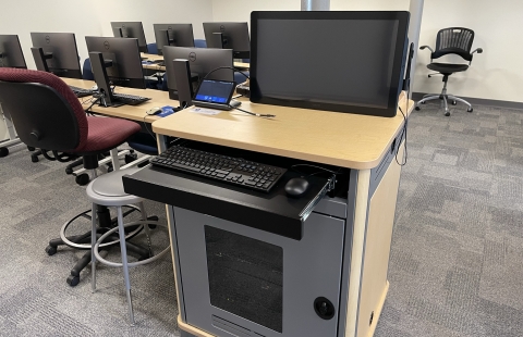 UNHM 376 Classroom