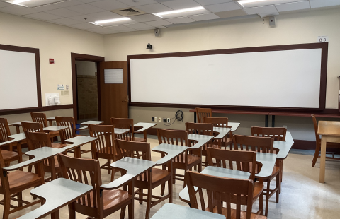 Murkland 102 Classroom