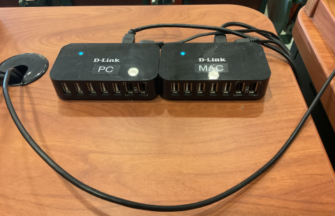 Murkland 115 Classroom USB Hubs