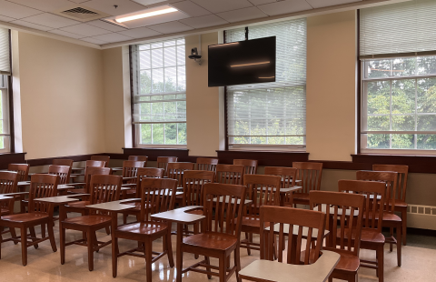 Murkland 118 Classroom