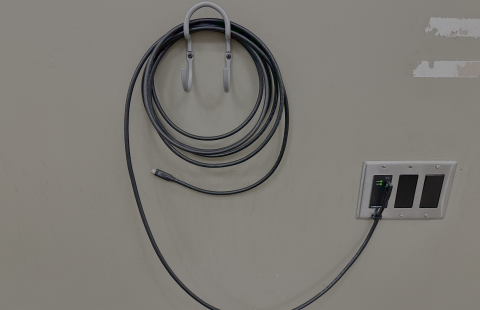 New Hampshire Hall 208 USBC Cable