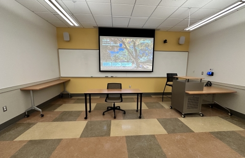 Hamilton Smith G35 Classroom