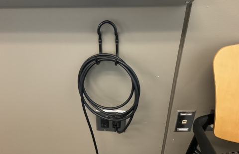 McConnell 302 Classroom Cables