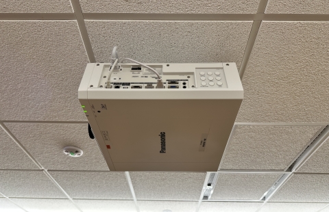 Hamilton Smith 103 Classroom Projector