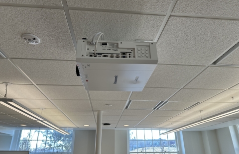 Hamilton Smith 107 Classroom Projector