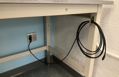 Spaulding Life Science 113 Classroom Cables