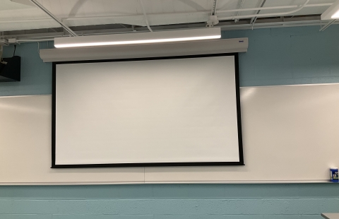 Spaulding Life Science 219 Classroom Screen