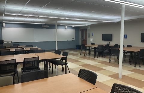 Hamilton Smith 104 Classroom