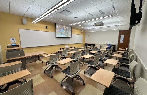Hamilton Smith 124 Classroom