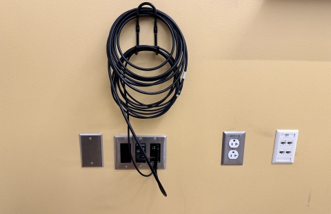 Hamilton Smith 124 Classroom AV Cables