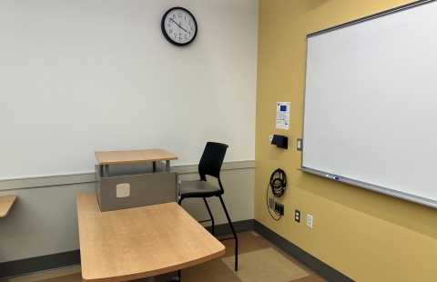 Hamilton Smith 124 Classroom 
