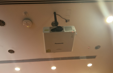 Kingsbury N101 Classroom Projector