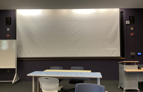 Kingsbury S145 Classroom Screen