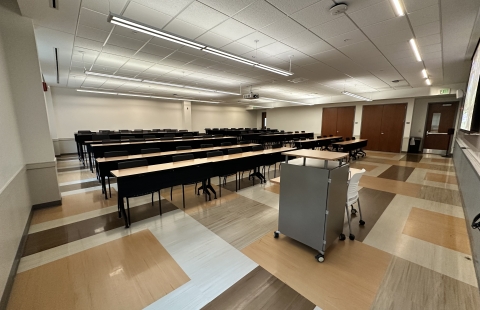 Hamilton Smith 140 Classroom